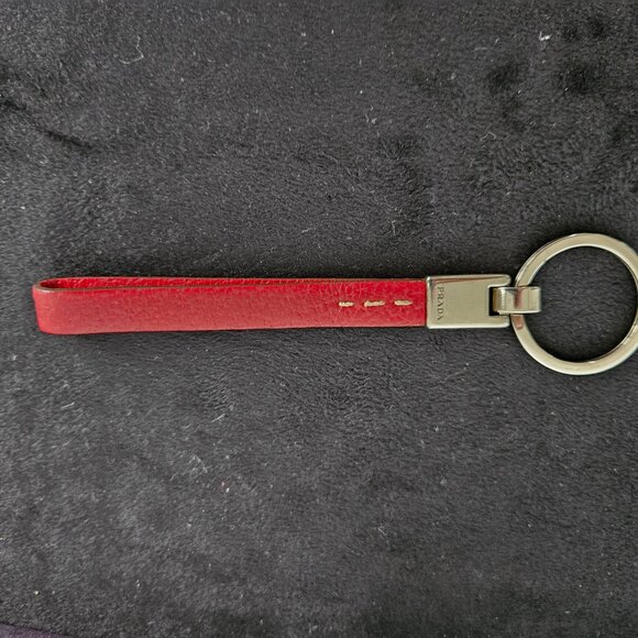 Prada - Red Leather Keychain - Picture 3 of 7